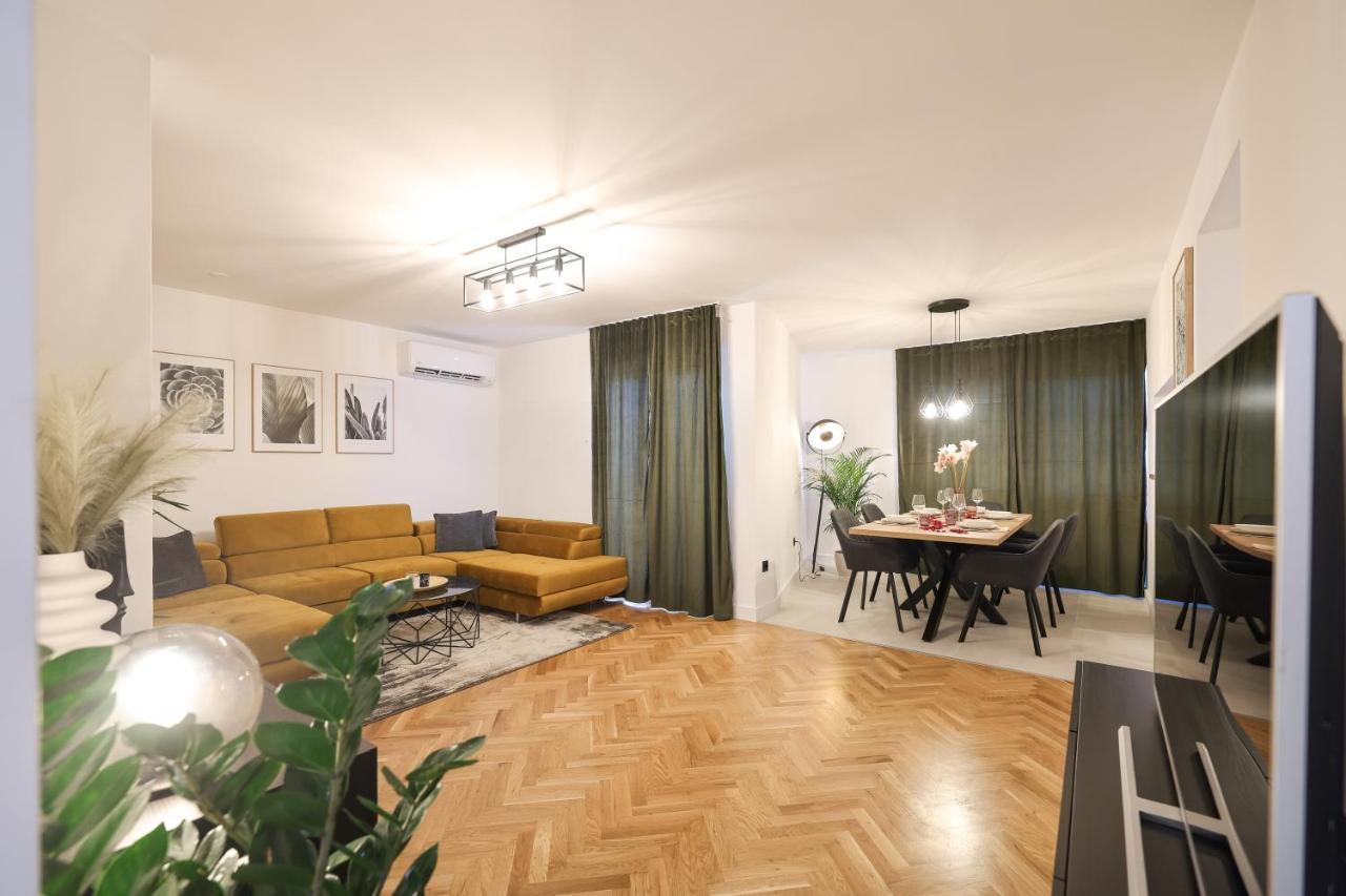 Zenith Oasis Apartma *